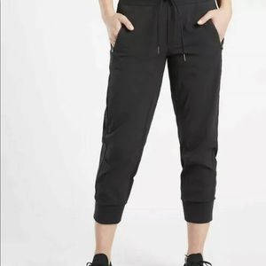 Athleta Trekkie North Jogger, Black, Size 4P